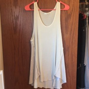 Jeweled low to high knit tank